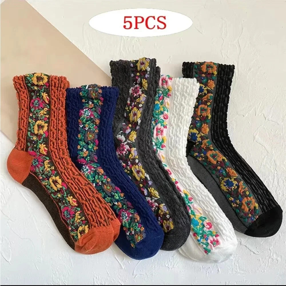 Women’s Embroidered Floral Ethnic Socks 5 Pairs